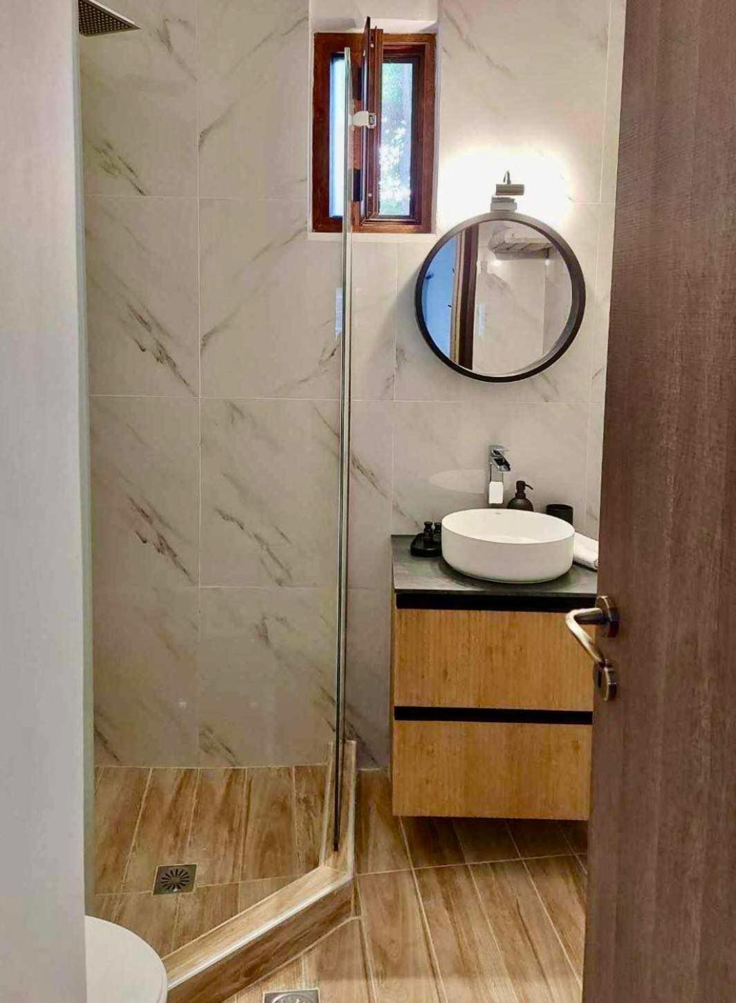 Utopia Suites 3 Aegina Dış mekan fotoğraf